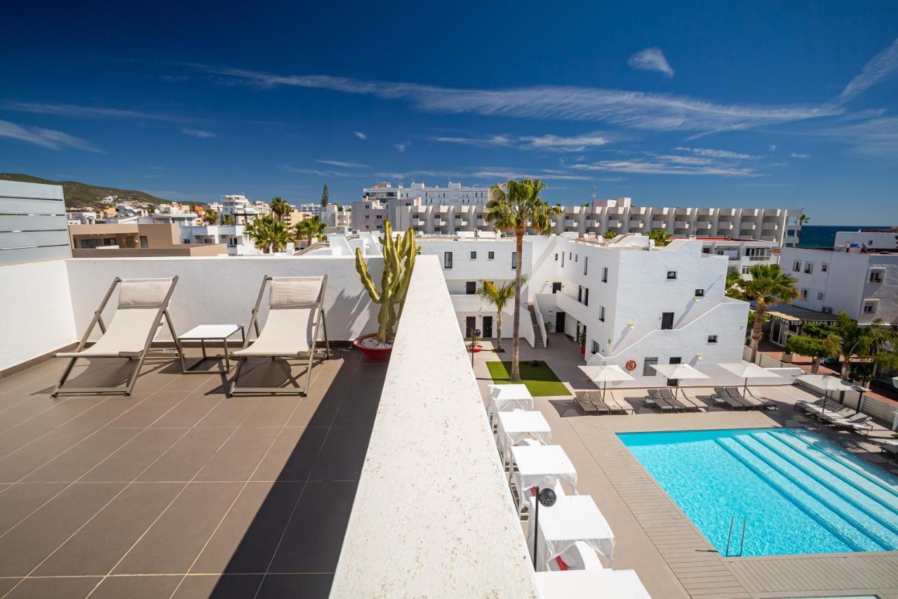 Migjorn Ibiza Suites & Spa Playa d'en Bossa Exteriör bild