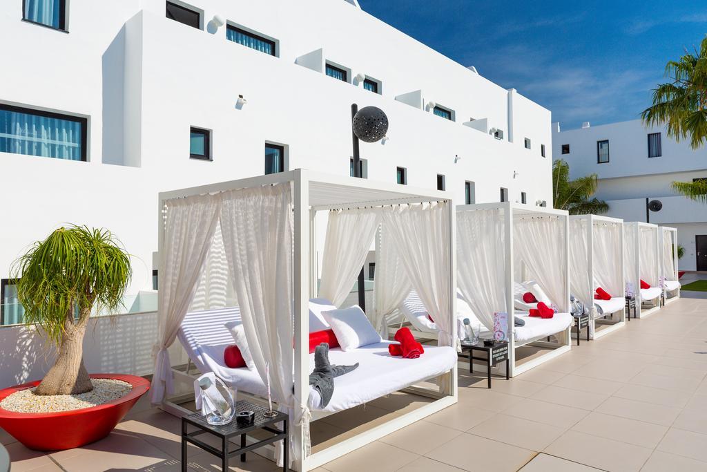 Migjorn Ibiza Suites & Spa Playa d'en Bossa Exteriör bild